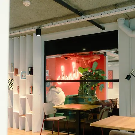 The Social Hub Extended Hotel Den Haag